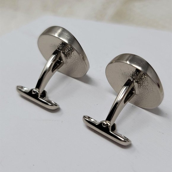 Kenneth Cole Cufflinks Satin Silver Finish - Picture 5 of 6